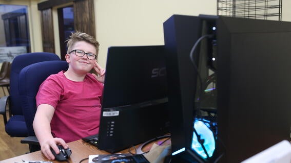 Kyler_Smiles_Computer_Wyoming
