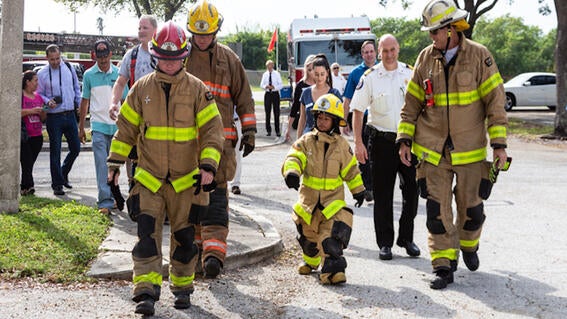 Samuel and his company head to check out a fire