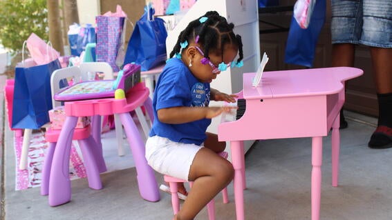 Sariah's pink piano