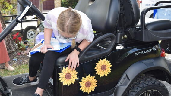Kendra's wish to have a golf cart