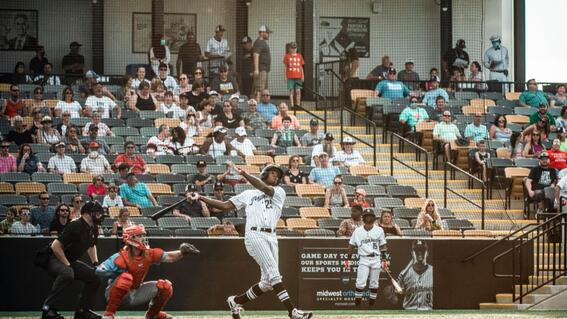 Milwaukee Milkmen Giveback Game
