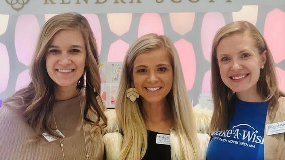 YPN members at Kendra Scott donation night
