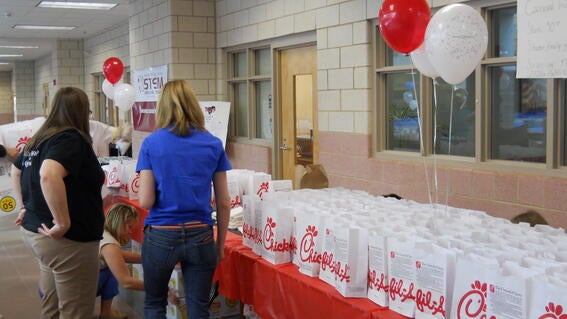 The lunch set up for Rashawn's wish