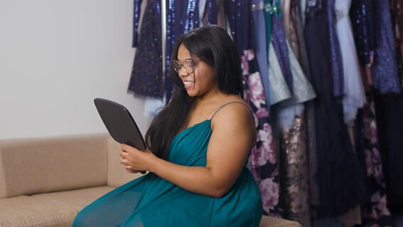 Chairalis sees new smile in teal dress