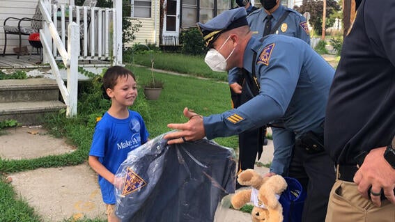 Samaree & Dalton's wish to be police officers