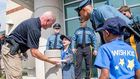 Samaree & Dalton's wish to be police officers