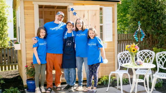 Declan and Family Celebrate his wish