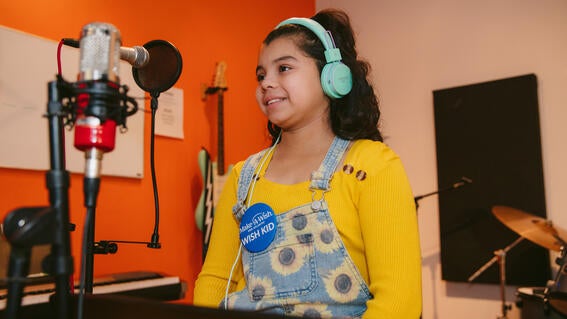 Keren singing