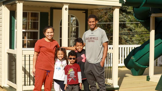 Dayonie and his family