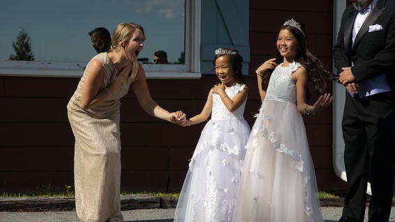 Mom Rachel and Journi and Jenna Grace with surprised faces