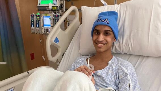 Vivek in hospital