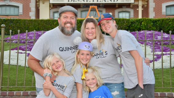 Wish kid Quinn with family - OCIE