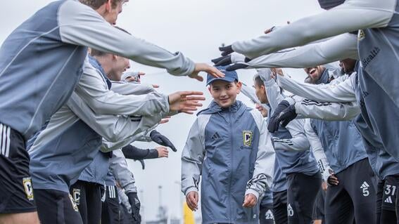 Santiago with Columbus Crew team