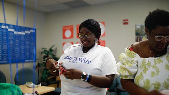 Zayia Gives Back to Cancer Patients