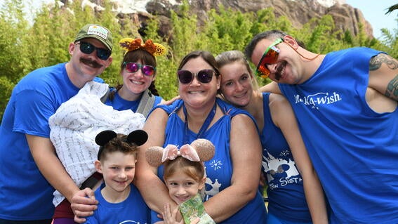 Zoe and her family