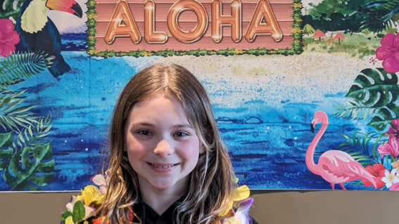 Reese with Aloha Background