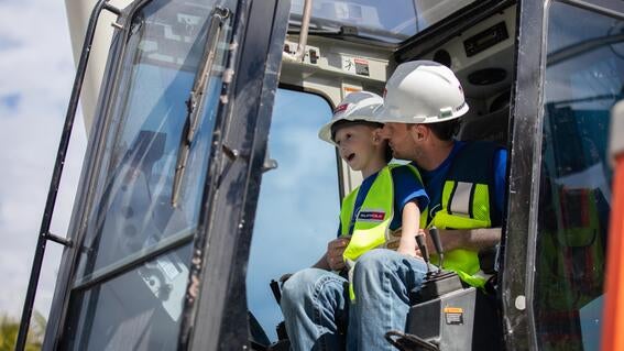 Oliver Builds Hope