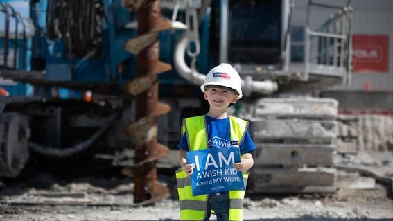 Oliver Builds Hope