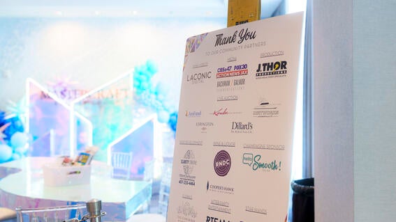 Sponsors Sign