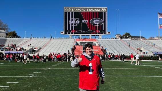 Kade Leads the Dawg Walk | Make a Wish