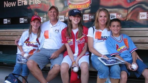 Group photo Sarah Betchel and her family on Sarah's wish in 2005