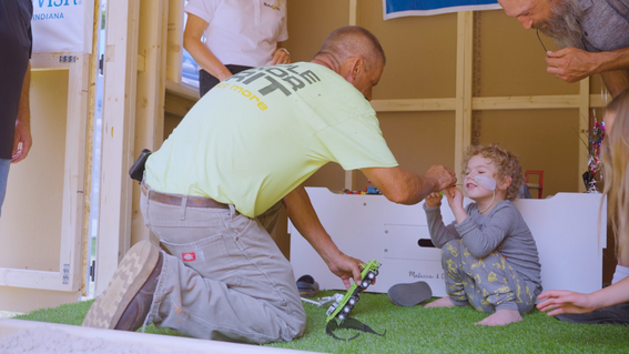 OKI website Corporate page gallery images baker