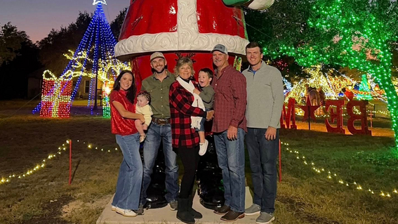 Maywald Christmas Light Display