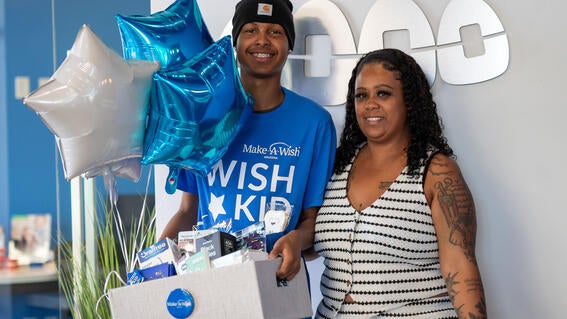 Eli's wish to have braces: mom