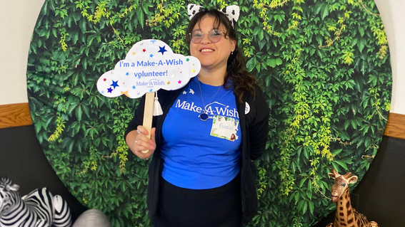 Anaias Gonzalez-Ocampo, October Volunteer of the Month