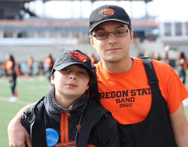 Wish kid Emily with brother Evan