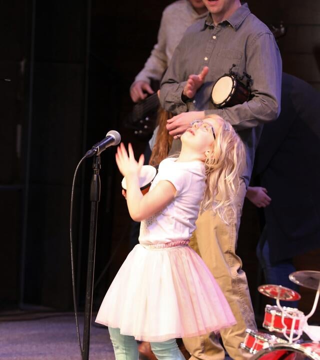 Wish kid Cora