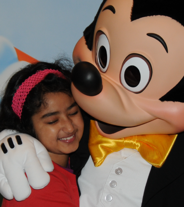mahek with mickey