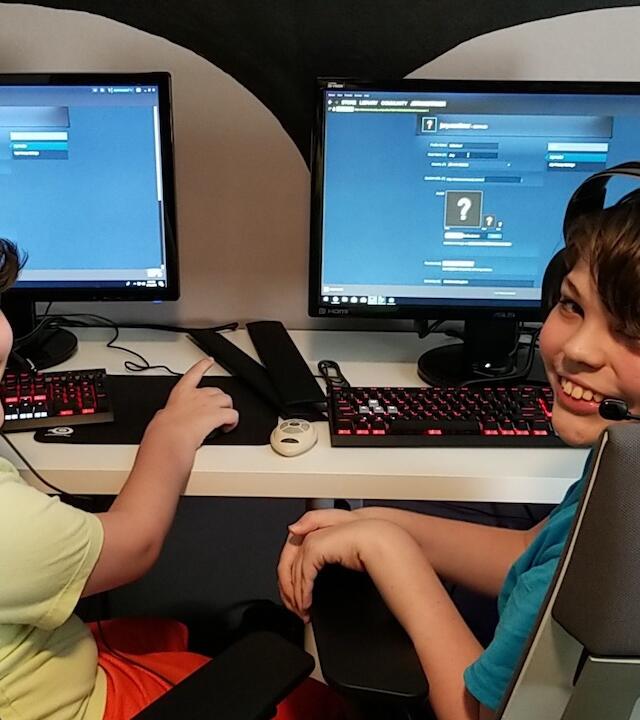 Wish kids Aaron & Jory