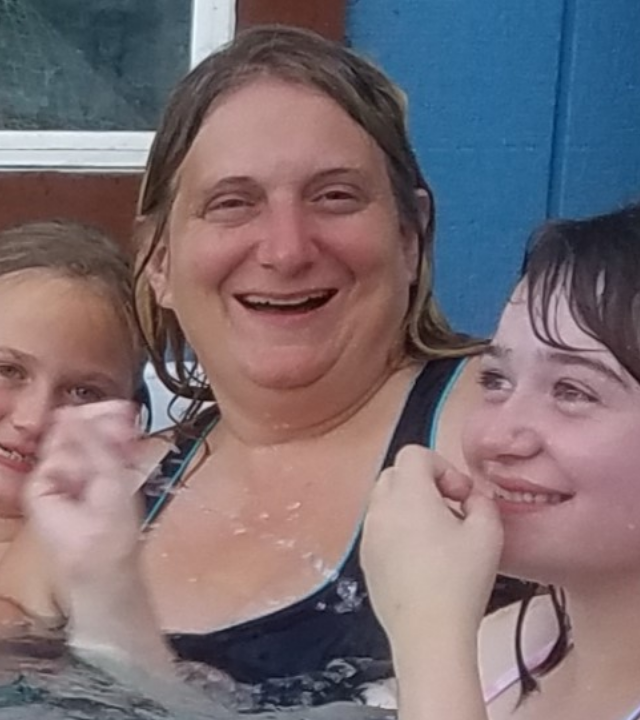 Emilee_Hot_Tub_WIsh