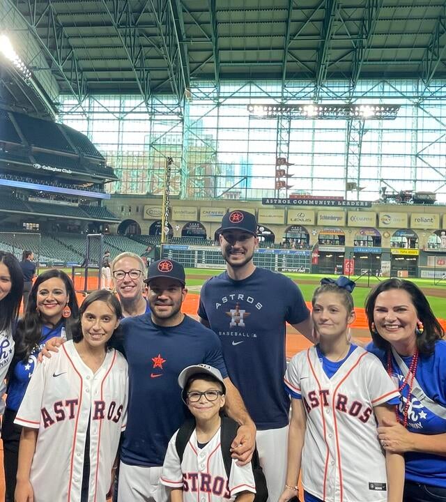 TXGF-team with astros