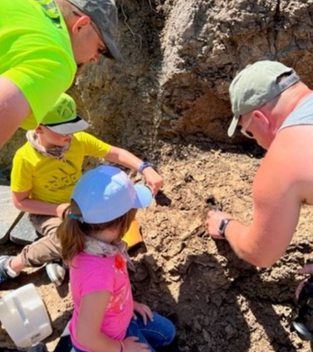 Harland's Dinosaur Dig Wish