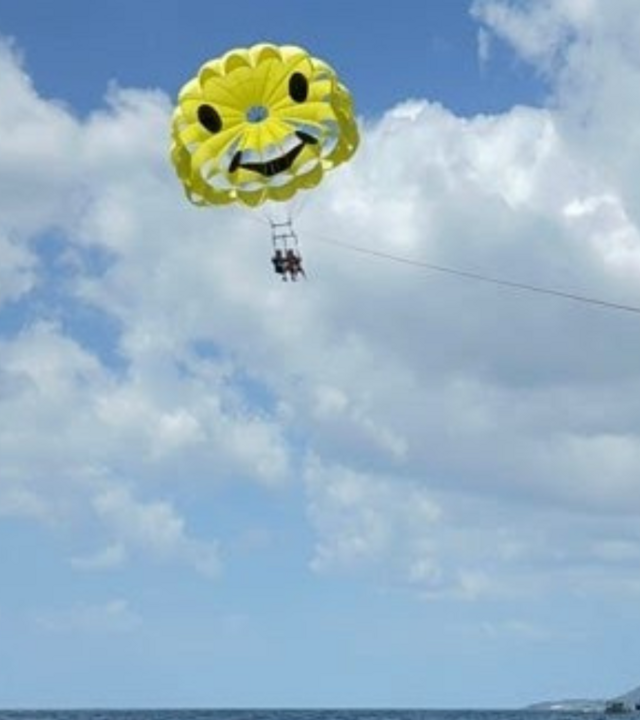 Liam_Parasail_Hawaii