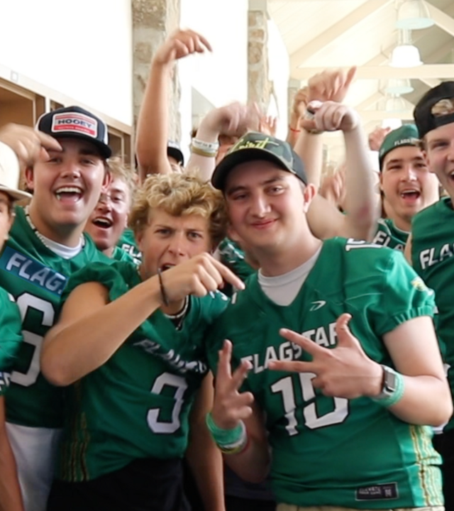 Stephen received overwhelming support from his teammates.
