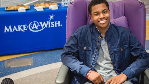 Quincy Wish Kid - I Wish to give Arm Chairs
