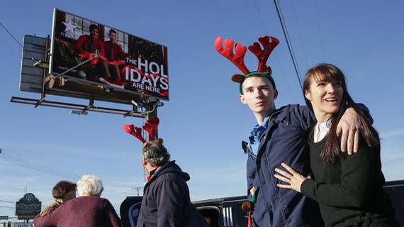 Hank_Billboard-Mall_Promotion