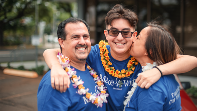 Mano and family