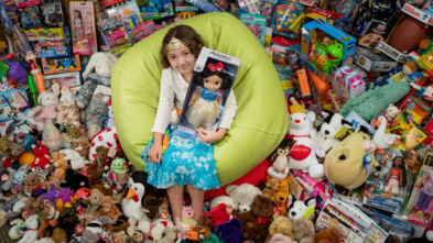 Zelaya and toys