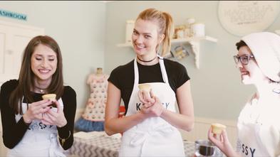 Wish Kids Sammy and Lucy bake with Karlie Kloss