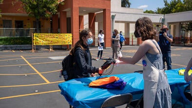 Dinah give back local bookstore 1- Greater LA