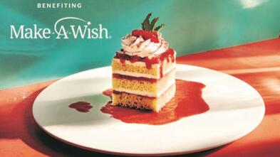 Dave & Buster's strawberry shortcake dessert