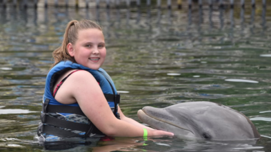 Maysa_dolphin_pal