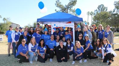 Alumni festival volunteers 