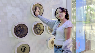 Wish kid Zoey on her wish trip to South Korea for a K-Pop experience 