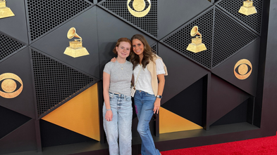 Natalie and her mom on Red Carpet (before Grammys)
