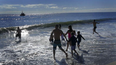 Long Beach Polar Bear Splashers